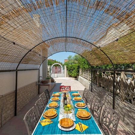 Villa Tina Maria By Barbarhouse San Pietro in Bevagna Exterior foto